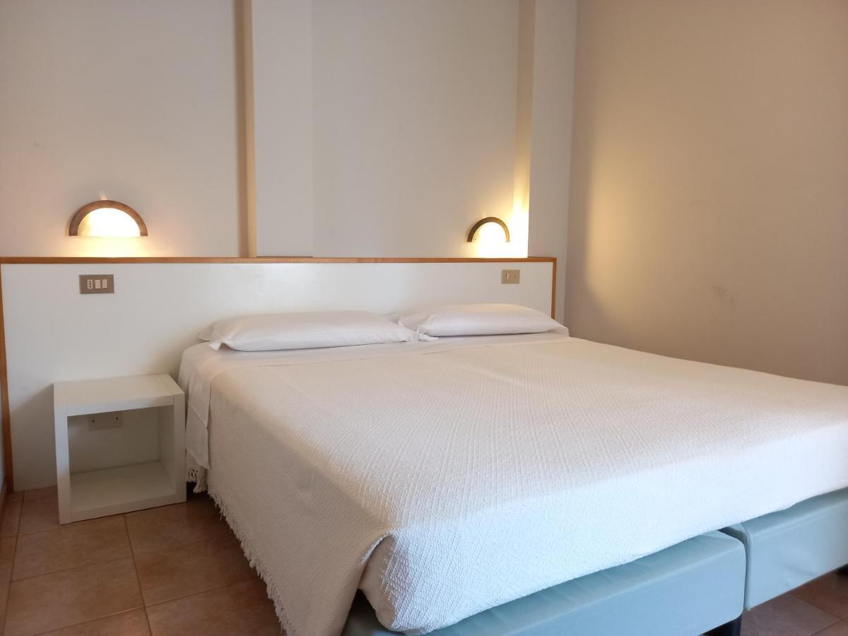 Hotel Lydia Grado Buitenkant foto