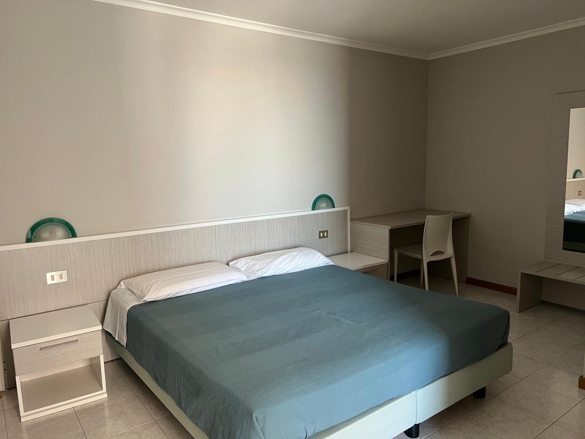 Hotel Lydia Grado Buitenkant foto